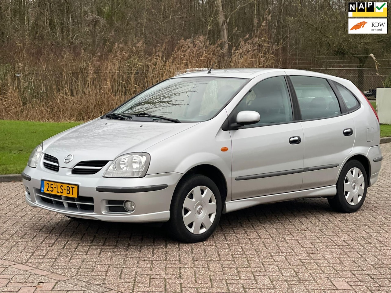 Nissan Almera Tino - 1.8 Acenta/APK TOT 25-06-2025 - AutoWereld.nl