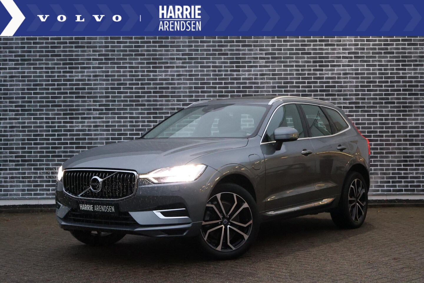 Volvo XC60 - 2.0 T8 Twin Engine AWD Inscription | Trekhaak | Stoel- en stuurverwarming | Full LED kopla - AutoWereld.nl