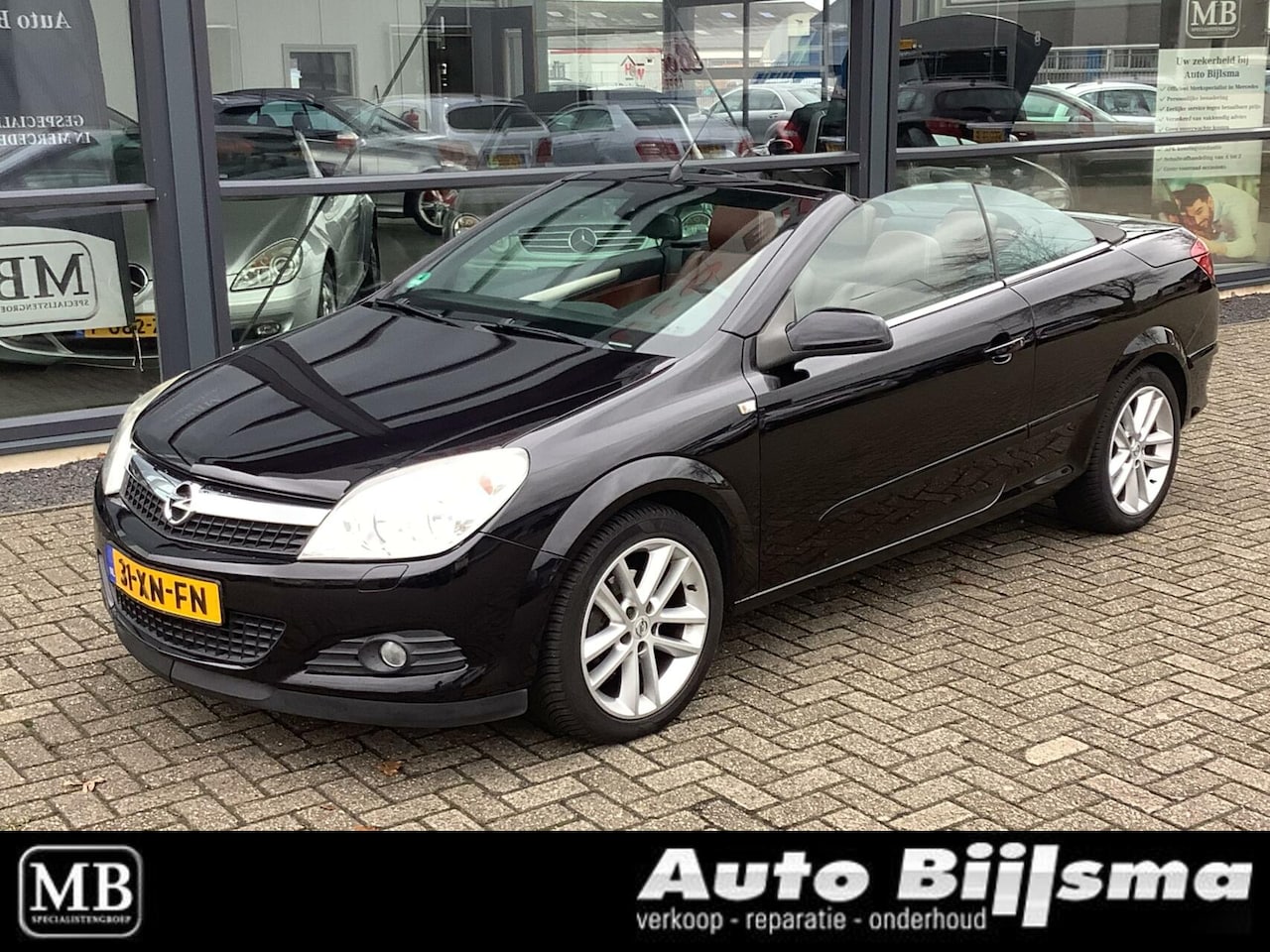 Opel Astra TwinTop - 1.8 automaat, lederen bekleding, zeer net, - AutoWereld.nl