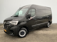 Renault Master - T35 2.3 dCi 150 L2H2 Airco Cruise Camera 3 Zits Navi Trekhaak 2500 kg Euro 6