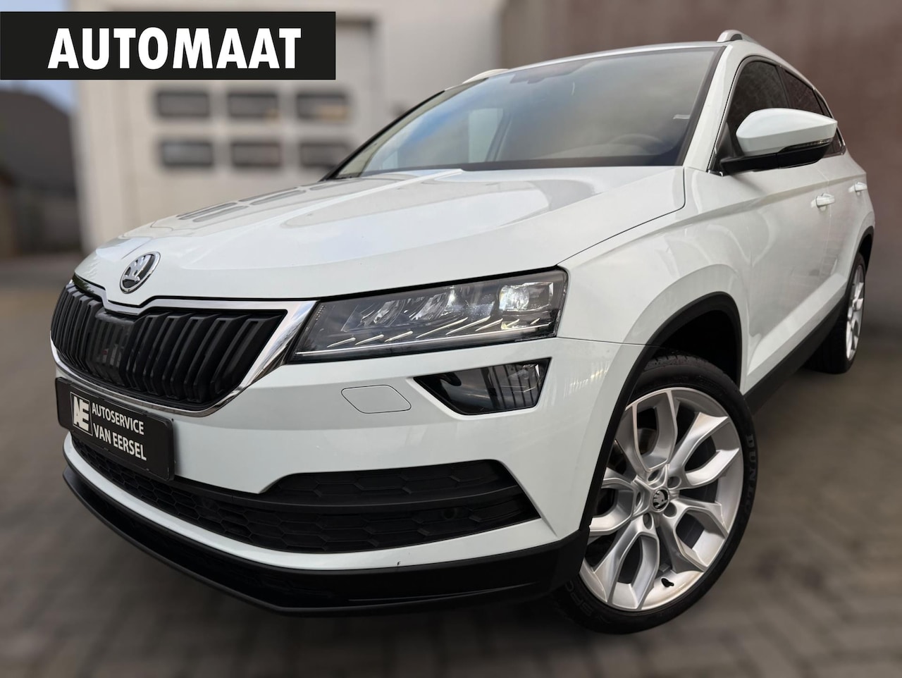 Skoda Karoq - 1.5 TSI ACT Style ELEKTR. KLEP / LED / CAMERA / ACC / PDC / CARPLAY / STOELVERW. VOOR & AC - AutoWereld.nl