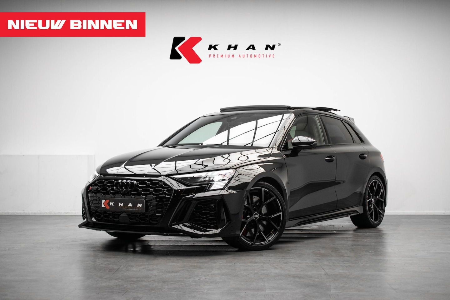 Audi RS3 - Sportback 2.5 TFSI RS 3 quattro | Pano| Head Up| Camera - AutoWereld.nl