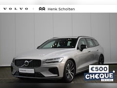 Volvo V60 - T6 AUT8 350PK AWD Plus Dark, Panoramadak, Trekhaak, Harman Kardon Audio, Verwarmbare Voorr