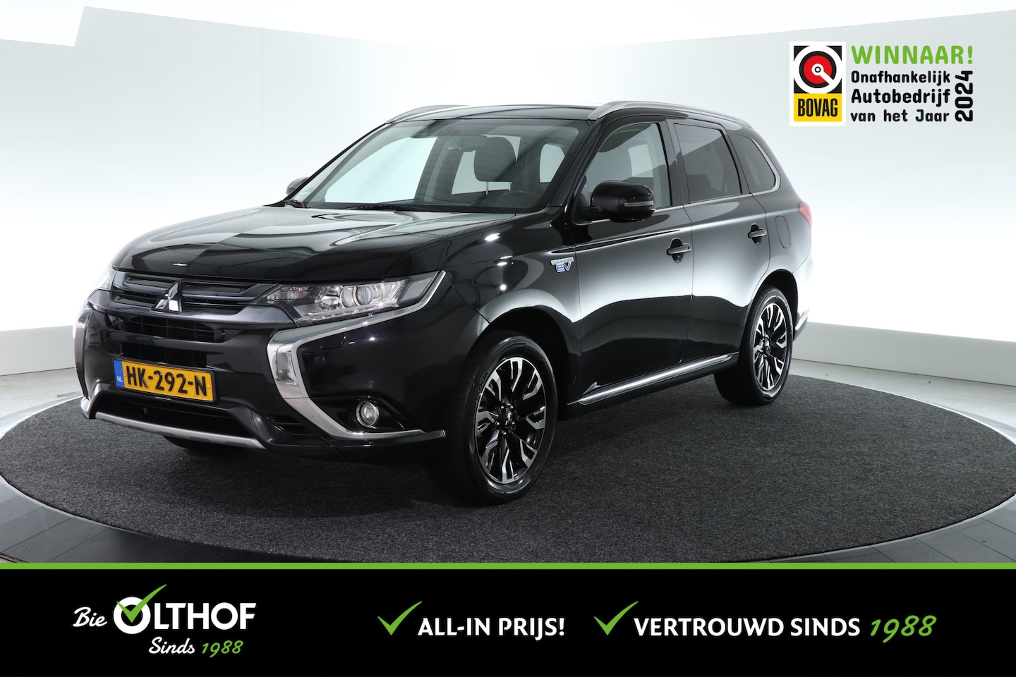 Mitsubishi Outlander - 2.0 PHEV Executive Edition / AFN. TREKHAAK / CAMERA / CLIMA / - AutoWereld.nl