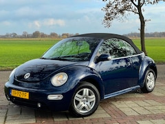 Volkswagen New Beetle Cabriolet - 2.0 Trendline