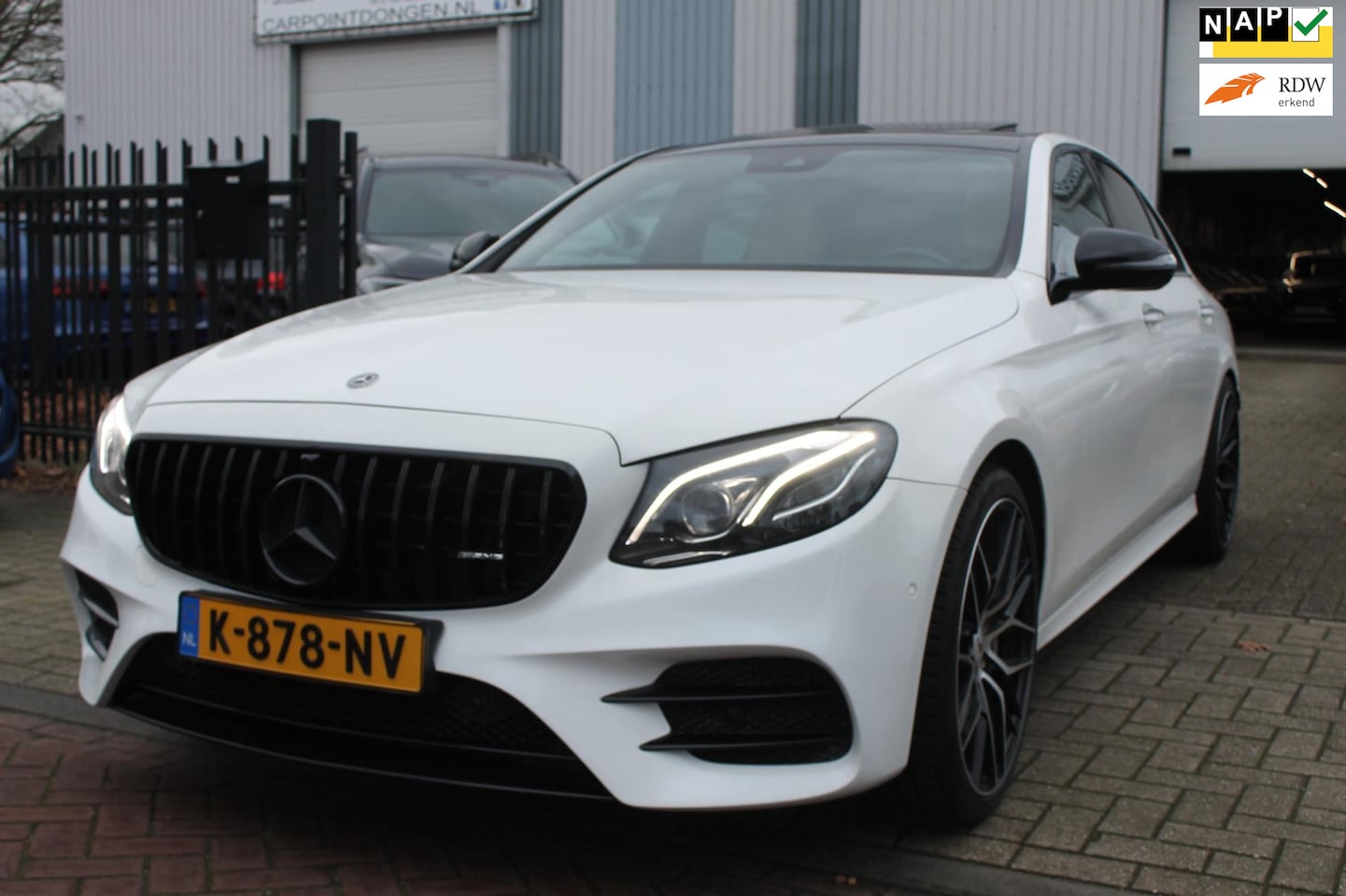 Mercedes-Benz E-klasse - 300 AMG Premium Plus Memory Burmester Keyless! - AutoWereld.nl