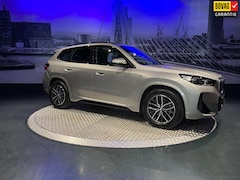 BMW X1 - 18i sDrive M-sportpakket *Comfort Access*DrivingAssistantPlus*Connect