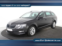 Skoda Octavia Combi - Navigatie*Stoelverwarming*Carplay*Park assist