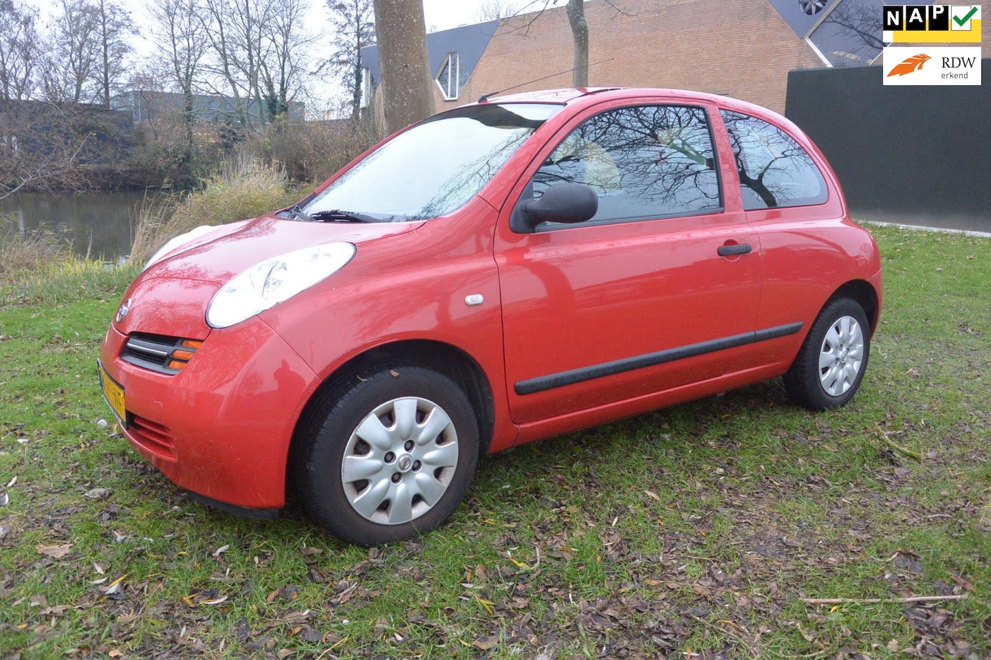 Nissan Micra - 1.2 Visia*3drs*airco*stuurbekr*1ste eigenaar - AutoWereld.nl