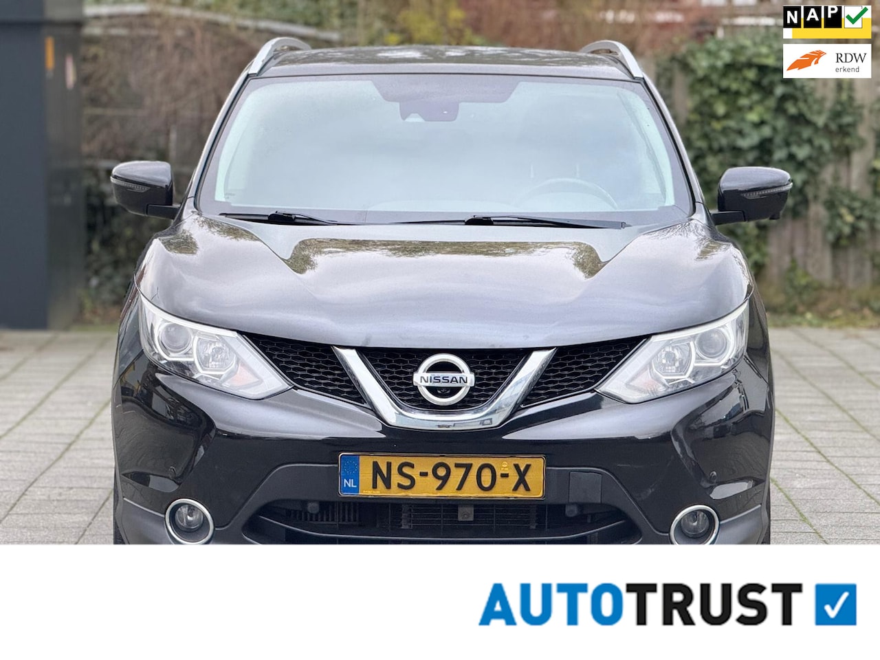 Nissan Qashqai - 1.2 N-Connecta 1.2 N-Connecta, Automaat, KM73298 NAP, navigatie, 1jaar garantie , 2 de eigenaar - AutoWereld.nl