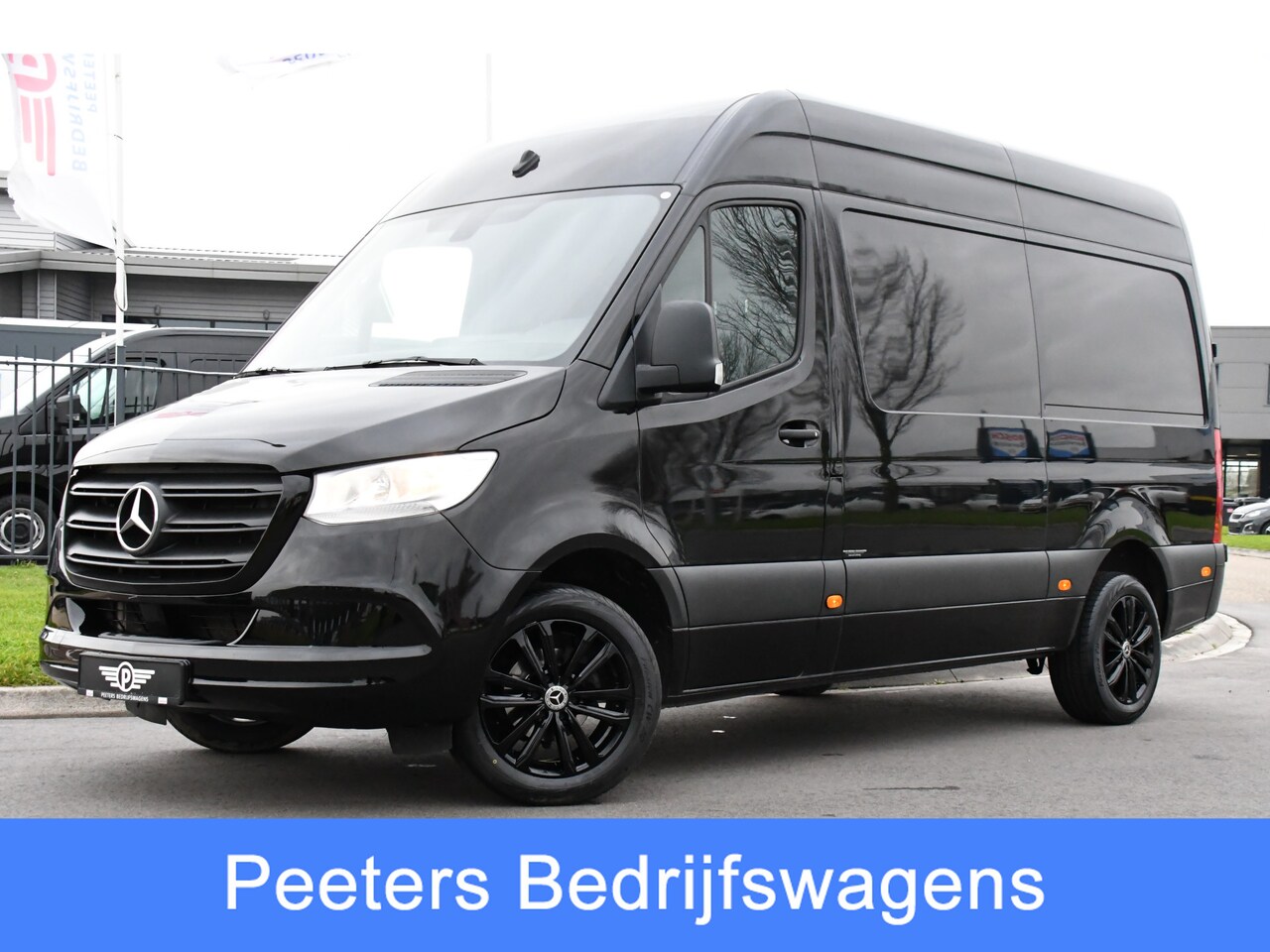 Mercedes-Benz Sprinter - 317 1.9 CDI L2H2 RWD Camera, Cruise, Carplay, 3500KG Trekhaak, Mutlimedia, 170PK, Automaat - AutoWereld.nl