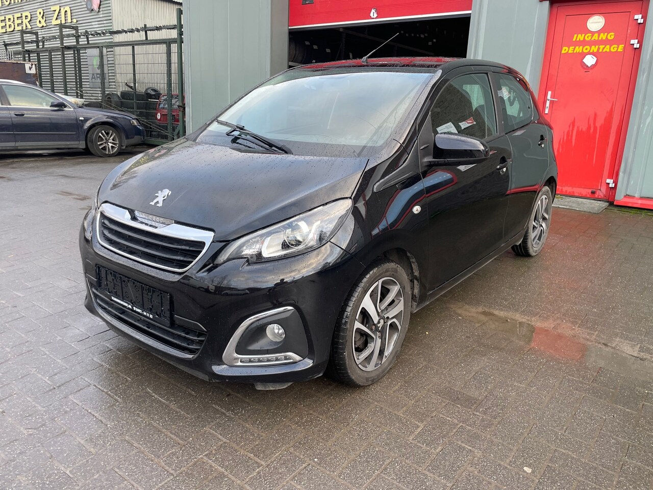 Peugeot 108 - 1.0 e-VTi Allure 1.0 e-VTi Allure - AutoWereld.nl