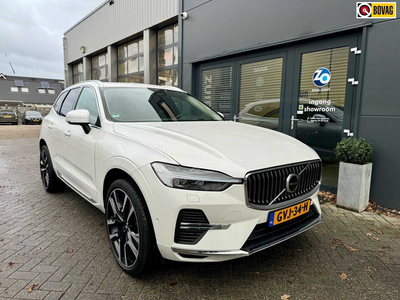 Volvo XC60 - 2.0 T8 Plug-in hybrid AWD Inscription Exclusive - AutoWereld.nl