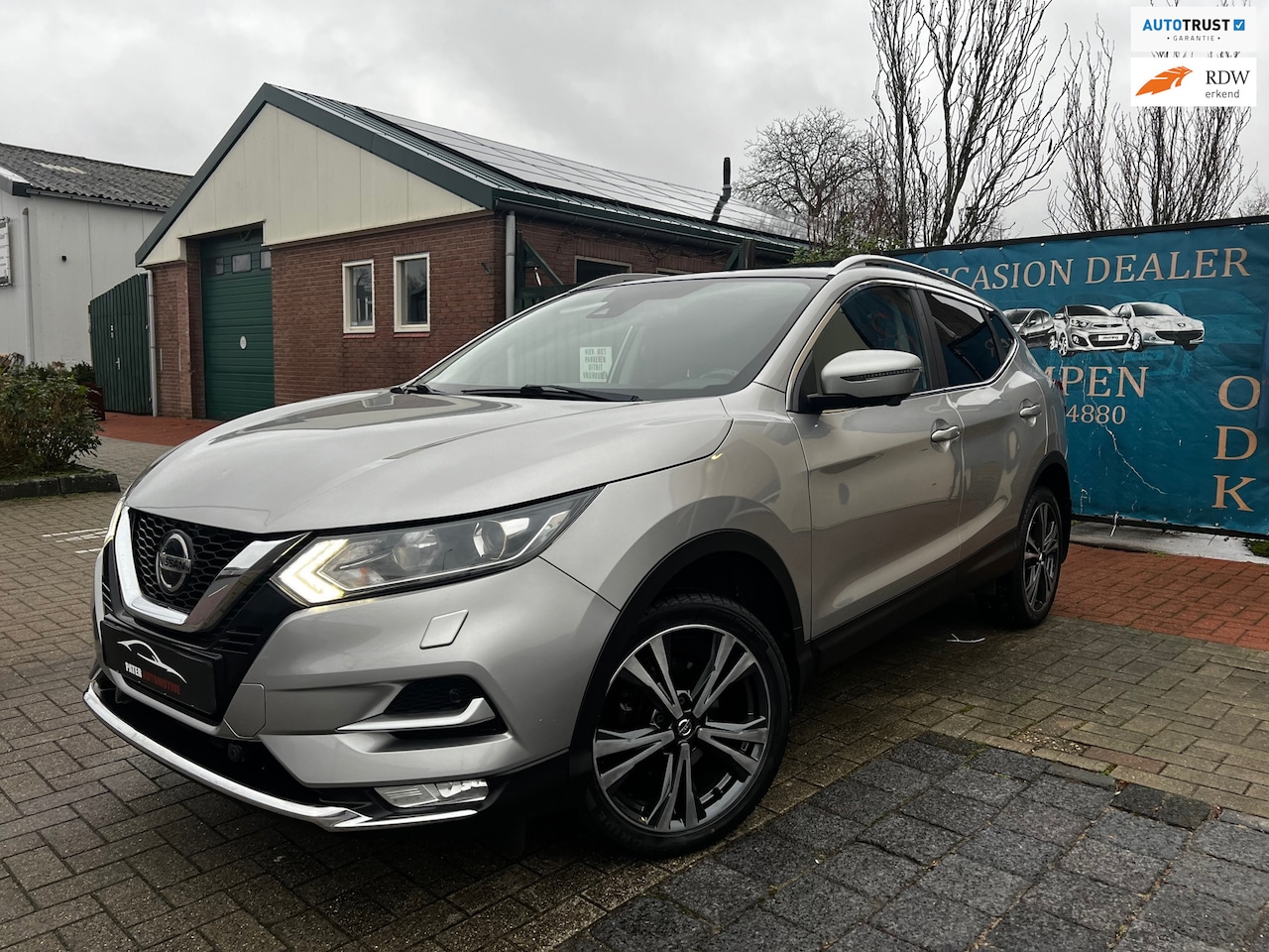 Nissan Qashqai - 1.3 DIG-T Tekna Panorama|360Camera|159pk|Trekhaak|Cruise&Climate Control|Garantie - AutoWereld.nl