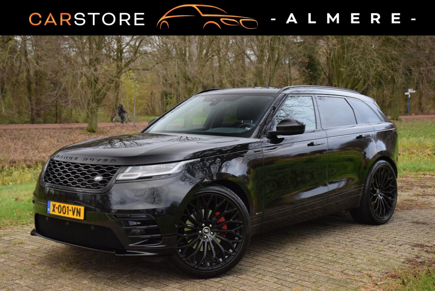 Land Rover Range Rover Velar - 3.0 D300 AWD R-Dynamic S*91Dkm*Glasdak*Keyless enz. - AutoWereld.nl