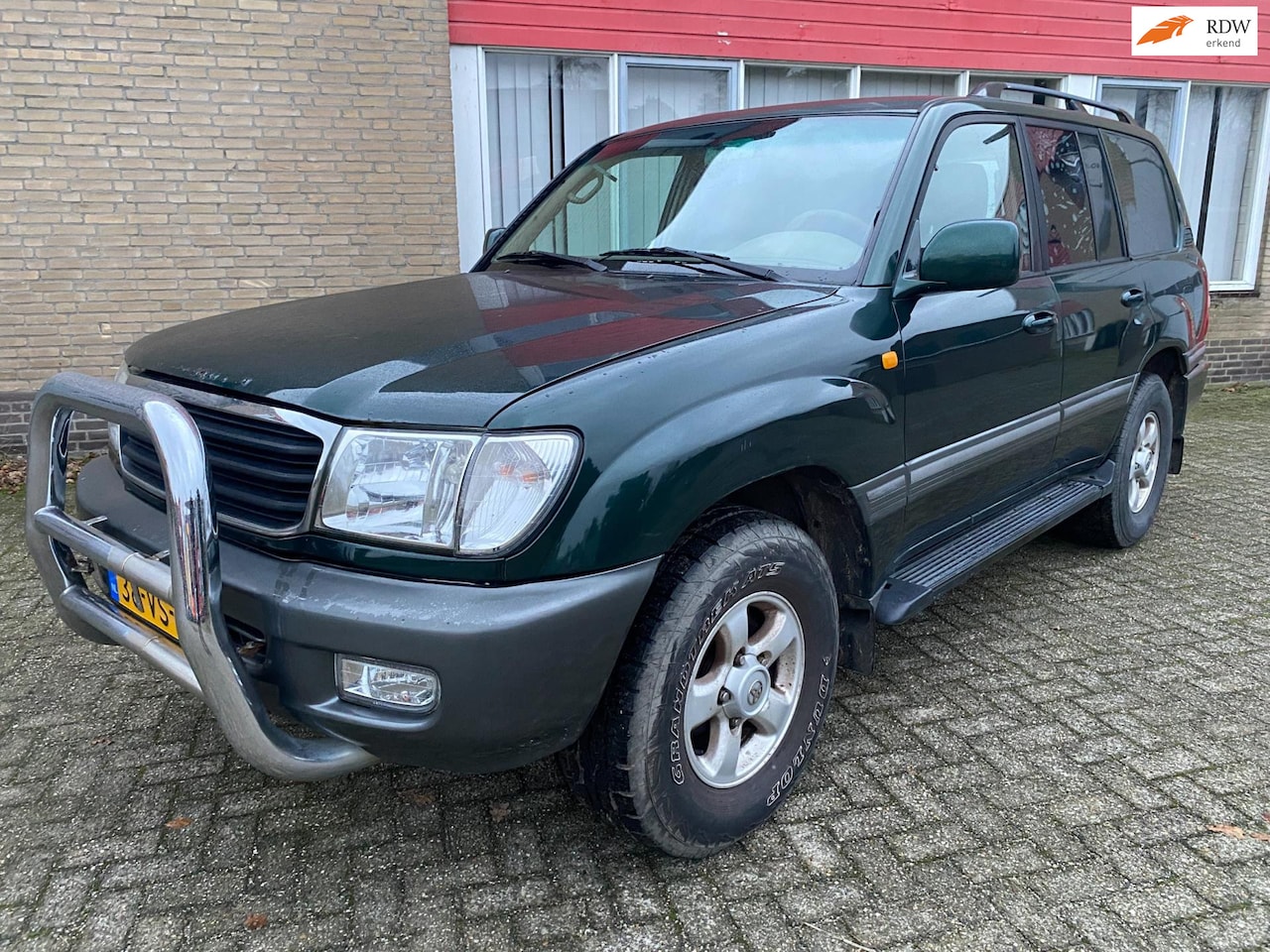 Toyota Land Cruiser 100 - LandCruiser 4.2 Ex.Standard Roof Window Van - AutoWereld.nl