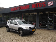 Dacia Duster - 1.6 Ambiance 2wd zeer mooi met trekhaak en winterset wielen apk 04-12-2025