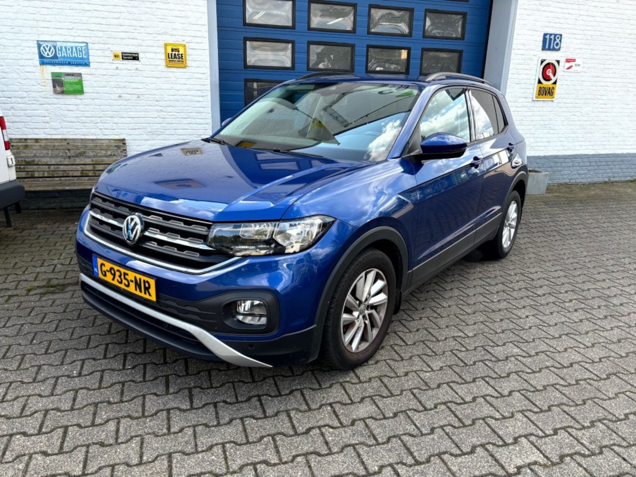 Volkswagen T-Cross - 1.0 TSI LIFE -BTW AUTO - AutoWereld.nl