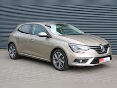 Renault Mégane - Megane 1.2 TCe BOSE Uitvoering 5-Drs Hatchb. AUTOMAAT