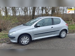 Peugeot 206 - 1.4 X-Design