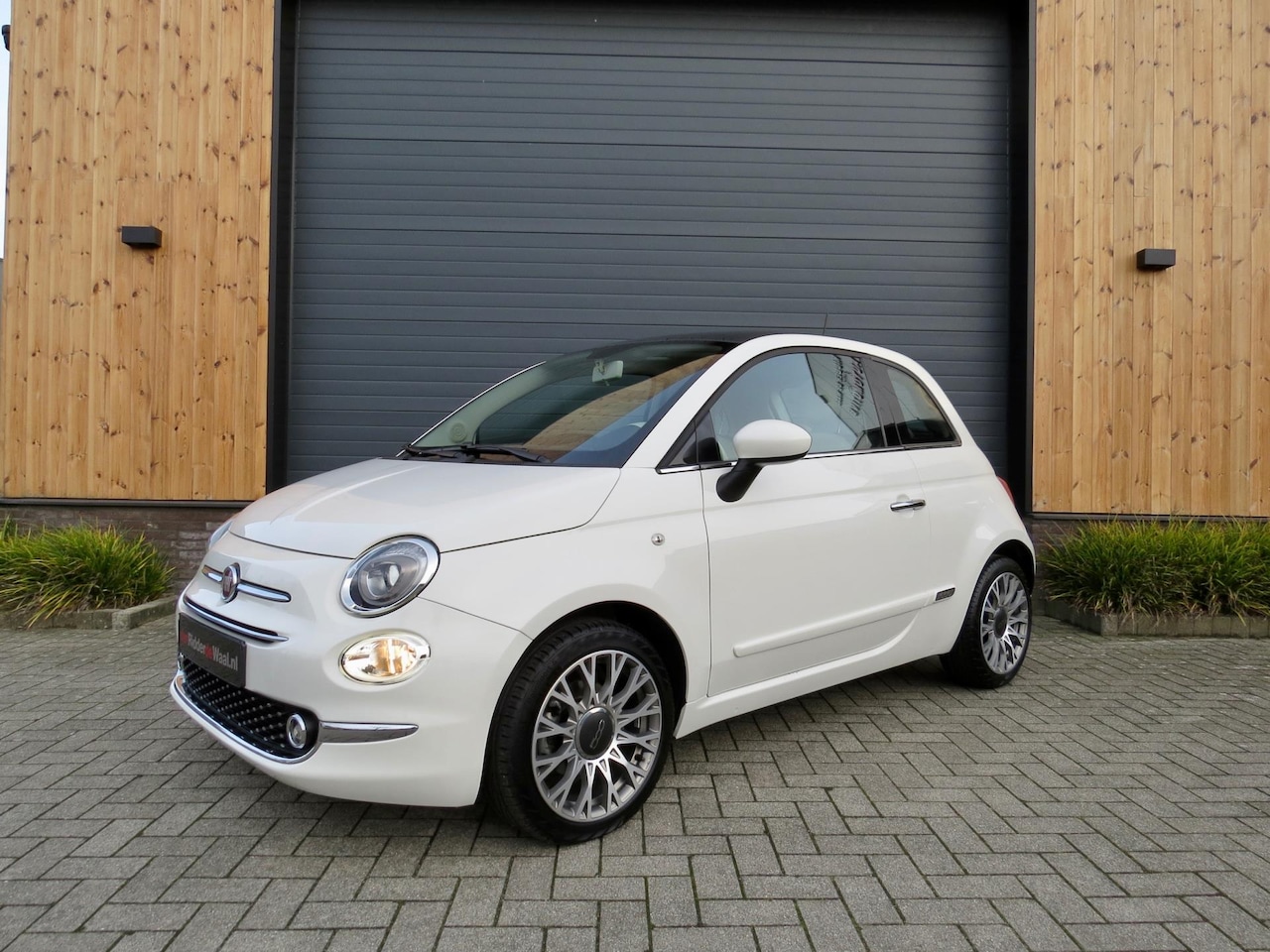 Fiat 500 - 1.2 Lounge *Big navi *Climate *Pdc *Cruise con - AutoWereld.nl