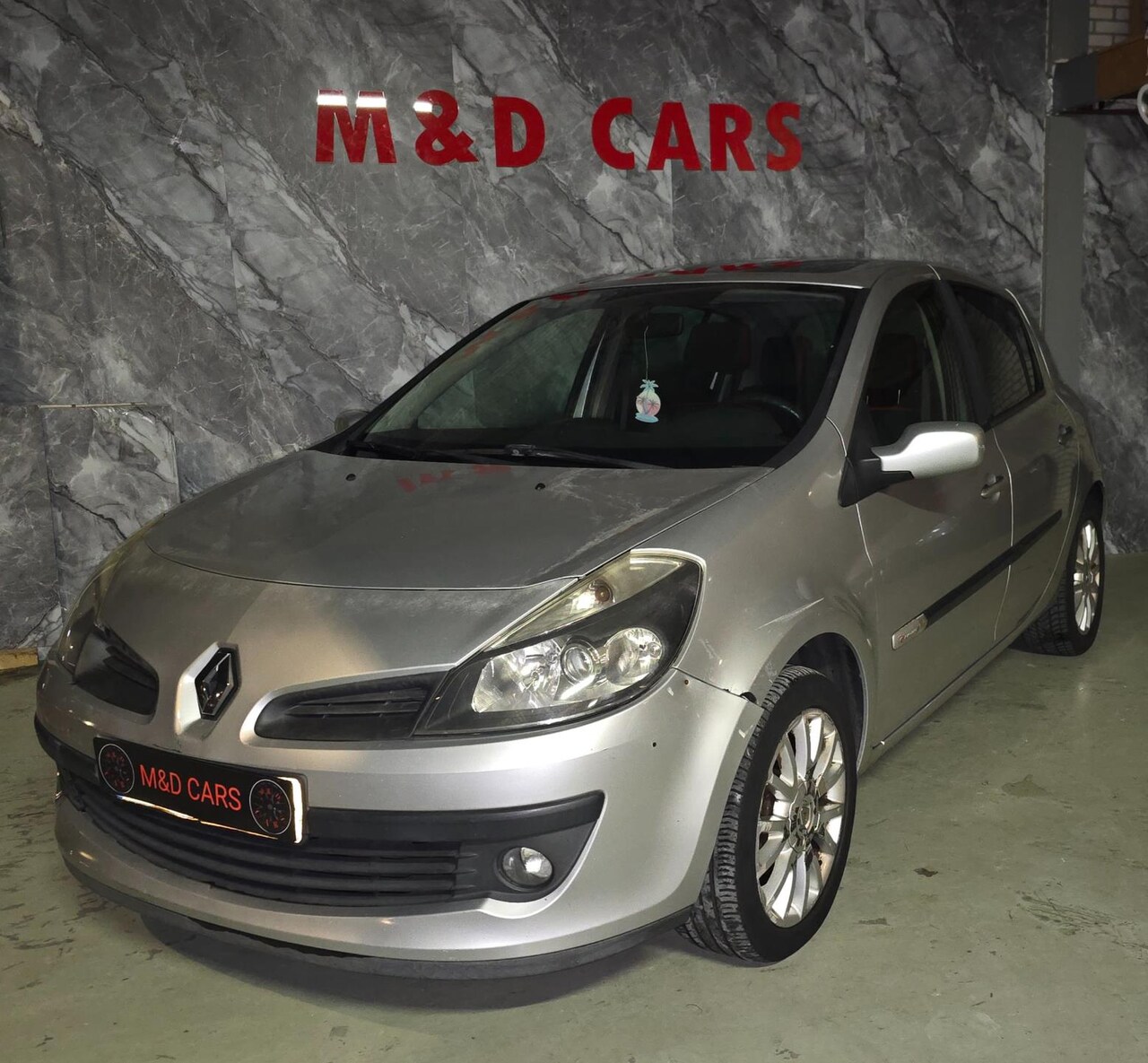 Renault Clio - 1.6-16V Rip Curl 1.6-16V Rip Curl - AutoWereld.nl