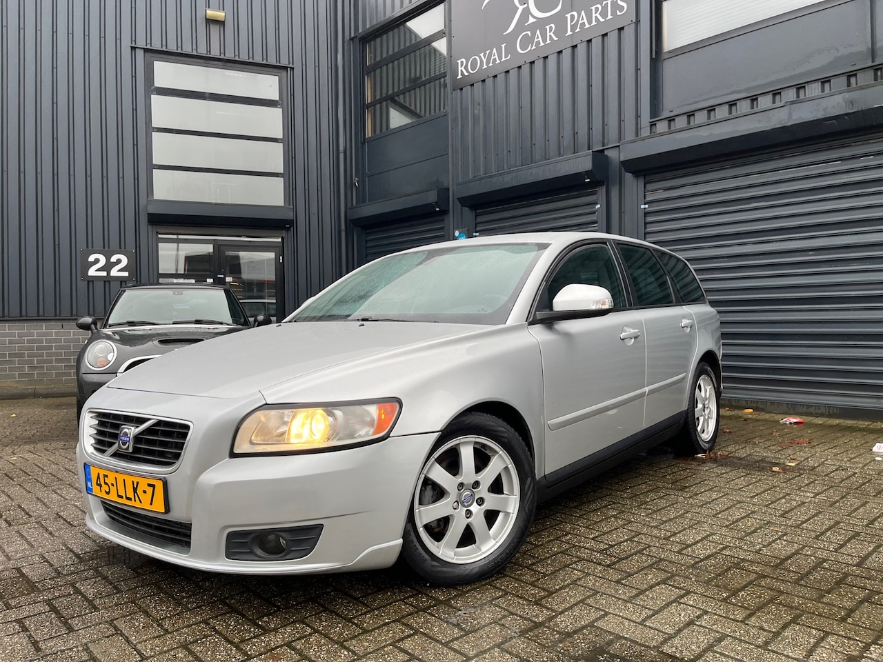 Volvo V50 - 1.6D S/S Advantage *Nwe Distr-riem+ koppelingset* - AutoWereld.nl