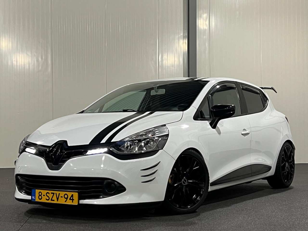 Renault Clio - 1.5 dCi ECO [ NAP cruise LM z.g.o.h. ] - AutoWereld.nl