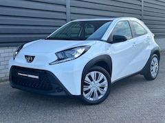 Toyota Aygo X - 1.0 VVT-i S-CVT play AUTOMAAT