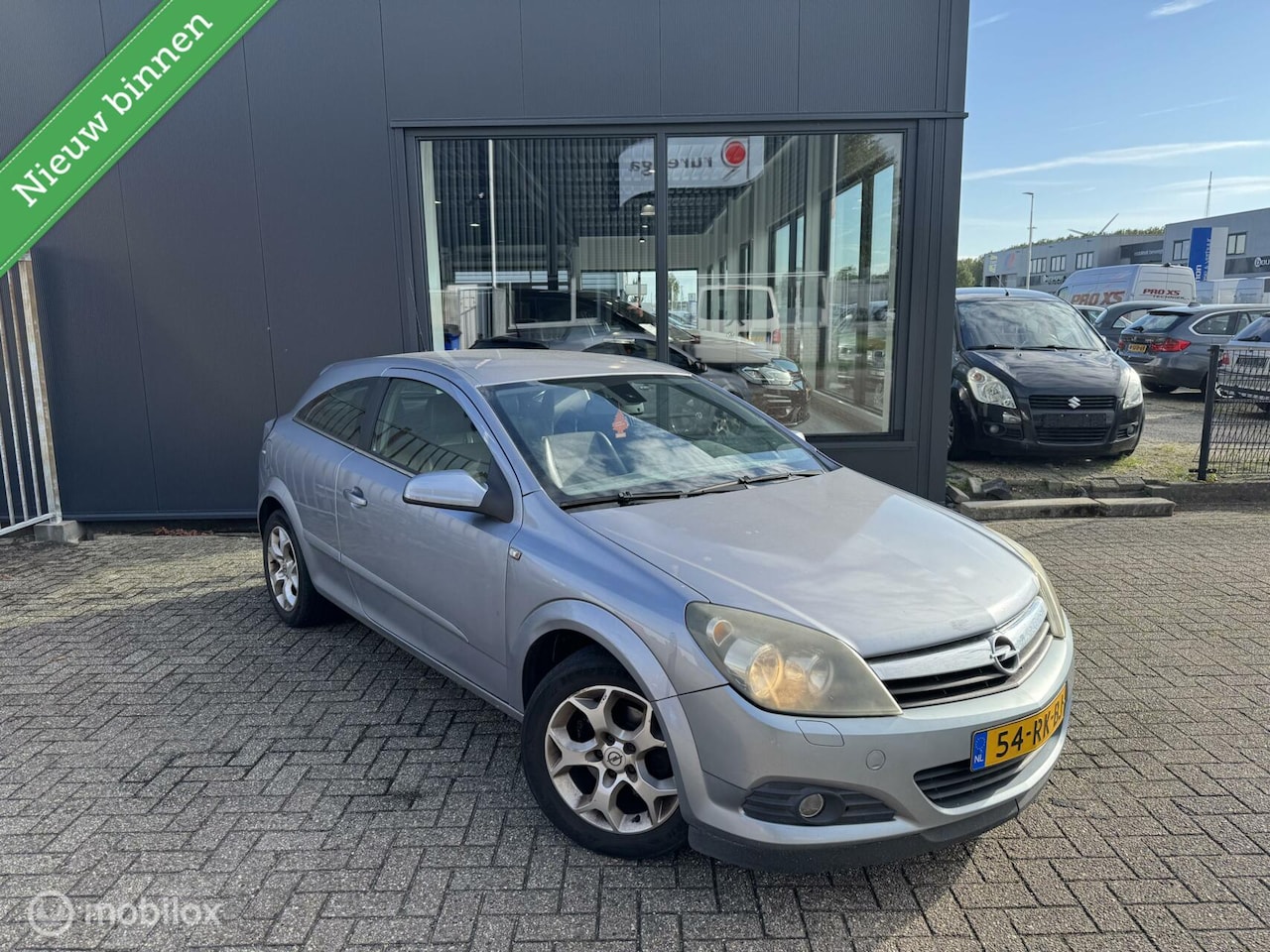 Opel Astra GTC - 1.8 Sport 04-06-2025 A.P.K! - AutoWereld.nl