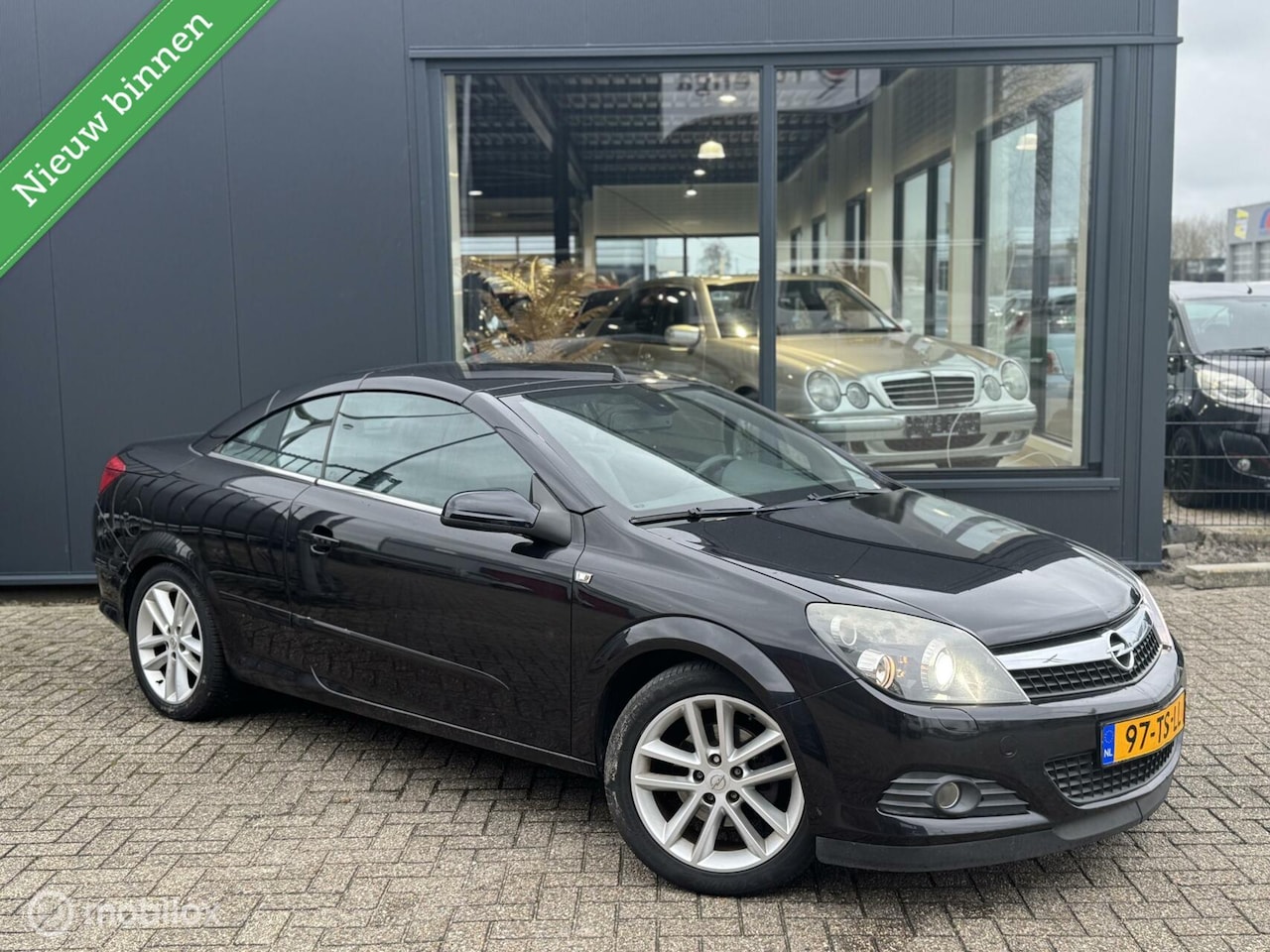 Opel Astra TwinTop - 1.6 Cosmo 19-09-2025 A.P.K ! - AutoWereld.nl