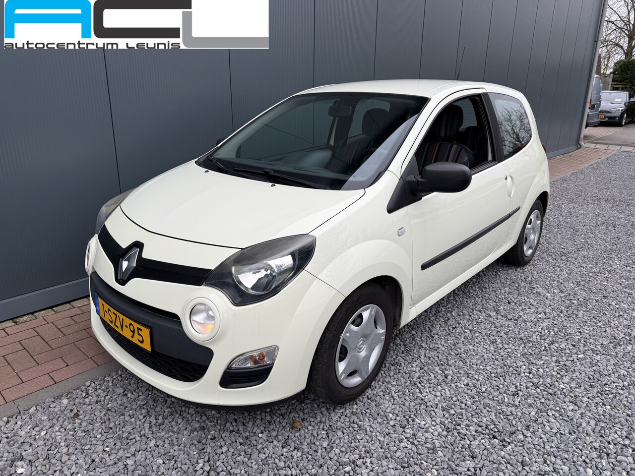 Renault Twingo - 1.2 16V Parisienne 1.2 16V Parisienne 3-drs - AutoWereld.nl