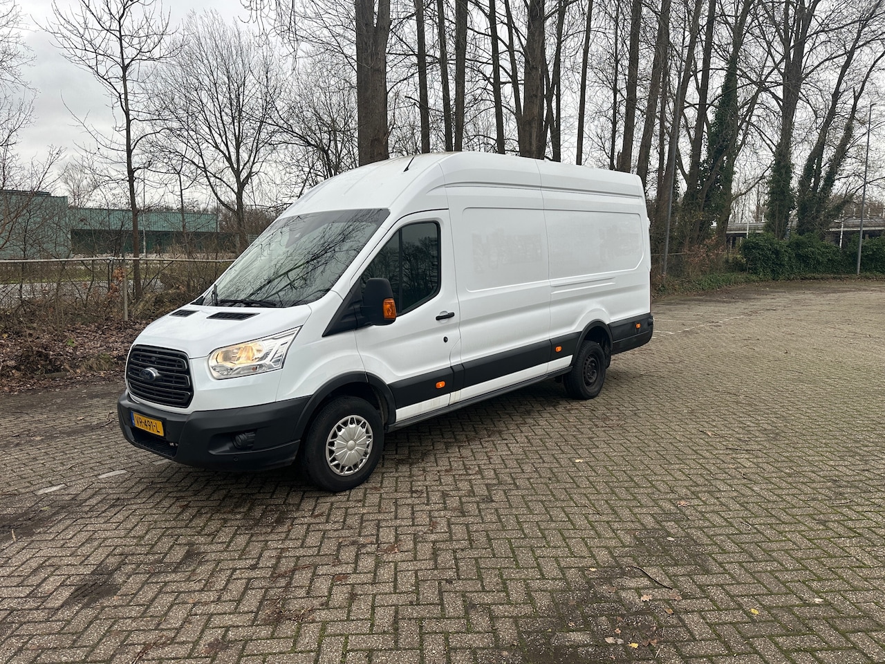 Ford Transit - 350 2.2 TDCI L4H3 Trend Airco NAP Cruise PDC - AutoWereld.nl