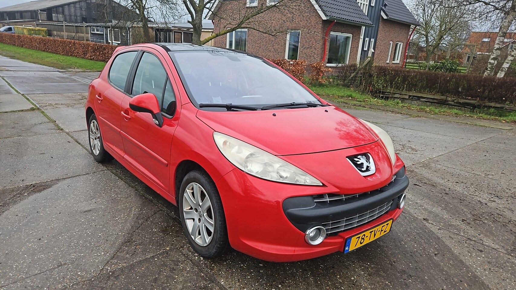 Peugeot 207 - 1.6-16V XS Pack/ climatronic/ 5 deurs - AutoWereld.nl