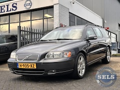 Volvo V70 - 2.4 D5 185PK Momentum Geartronic YOUNGTIMER