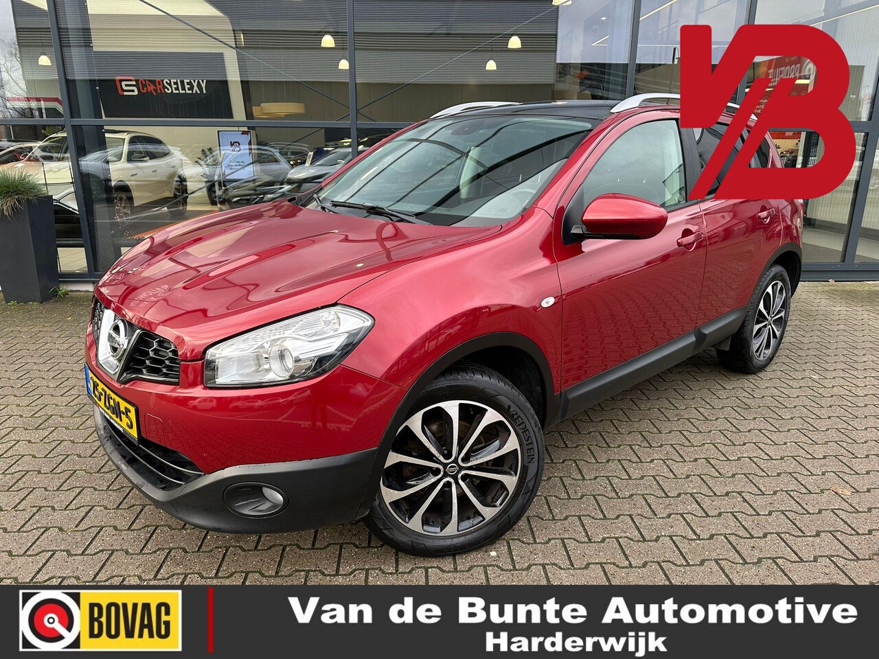 Nissan Qashqai - 1.6 Connect Edition *Trekhaak & Camera* - AutoWereld.nl