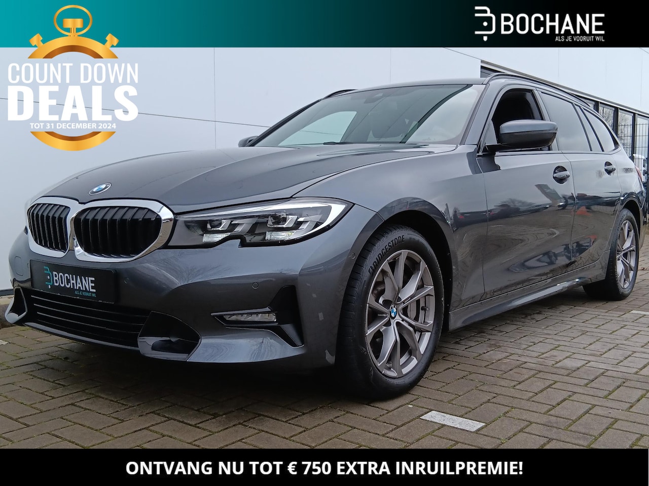 BMW 3-serie Touring - 330i Executive Edition | Achteruitrijcamera | Sportstoelen | Wegklapbare Trekhaak - AutoWereld.nl