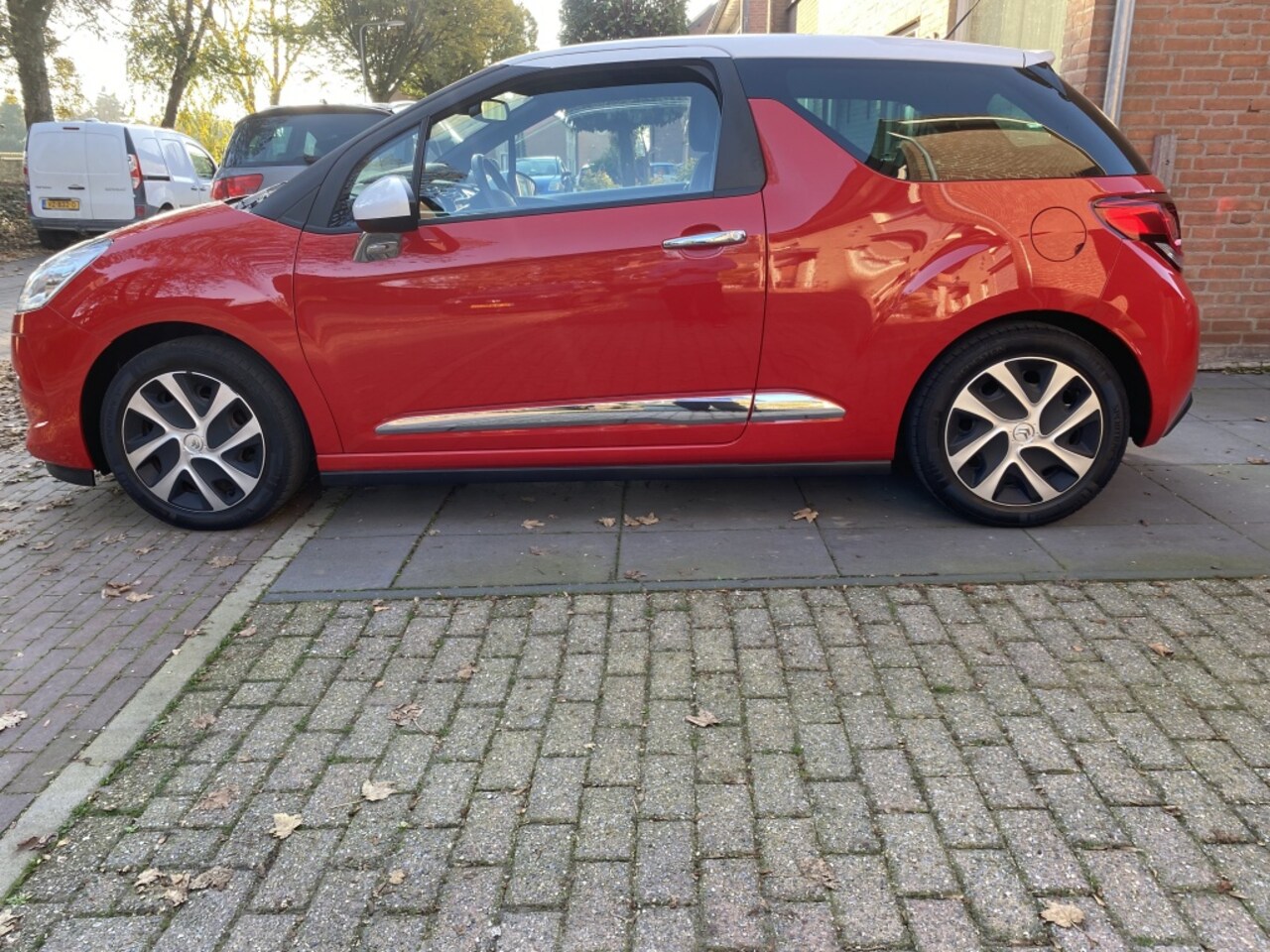 Citroën DS3 - 1.2 VTi Chic 1.2 VTi Chic - AutoWereld.nl