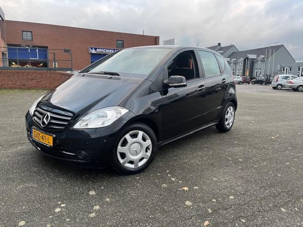 Mercedes-Benz A-klasse - 180 5-drs Automaat inclusief 1 jaar Bovag garantie Mercedes-Benz A-klasse 5-drs Aitomaat i - AutoWereld.nl