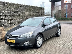 Opel Astra - 1.4 Edition