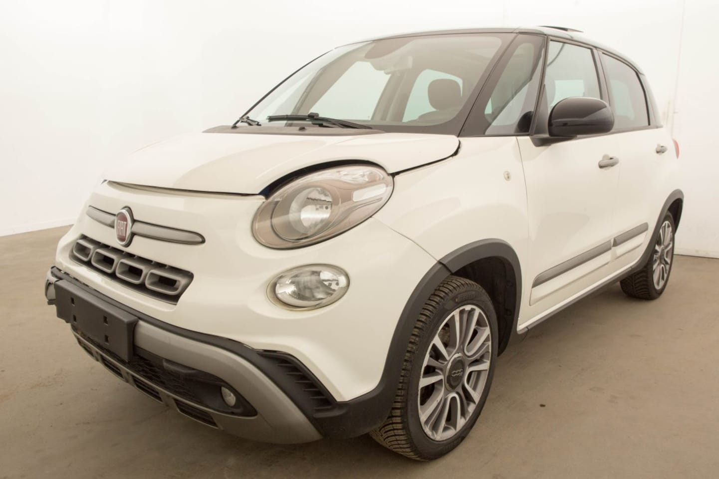 Fiat 500 L - 1.4 Cross Pano 88.531 km - AutoWereld.nl