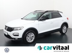 Volkswagen T-Roc - 1.0 TSI Style | 110 PK | Navigatiesysteem | Lane Assist | Apple Carplay |