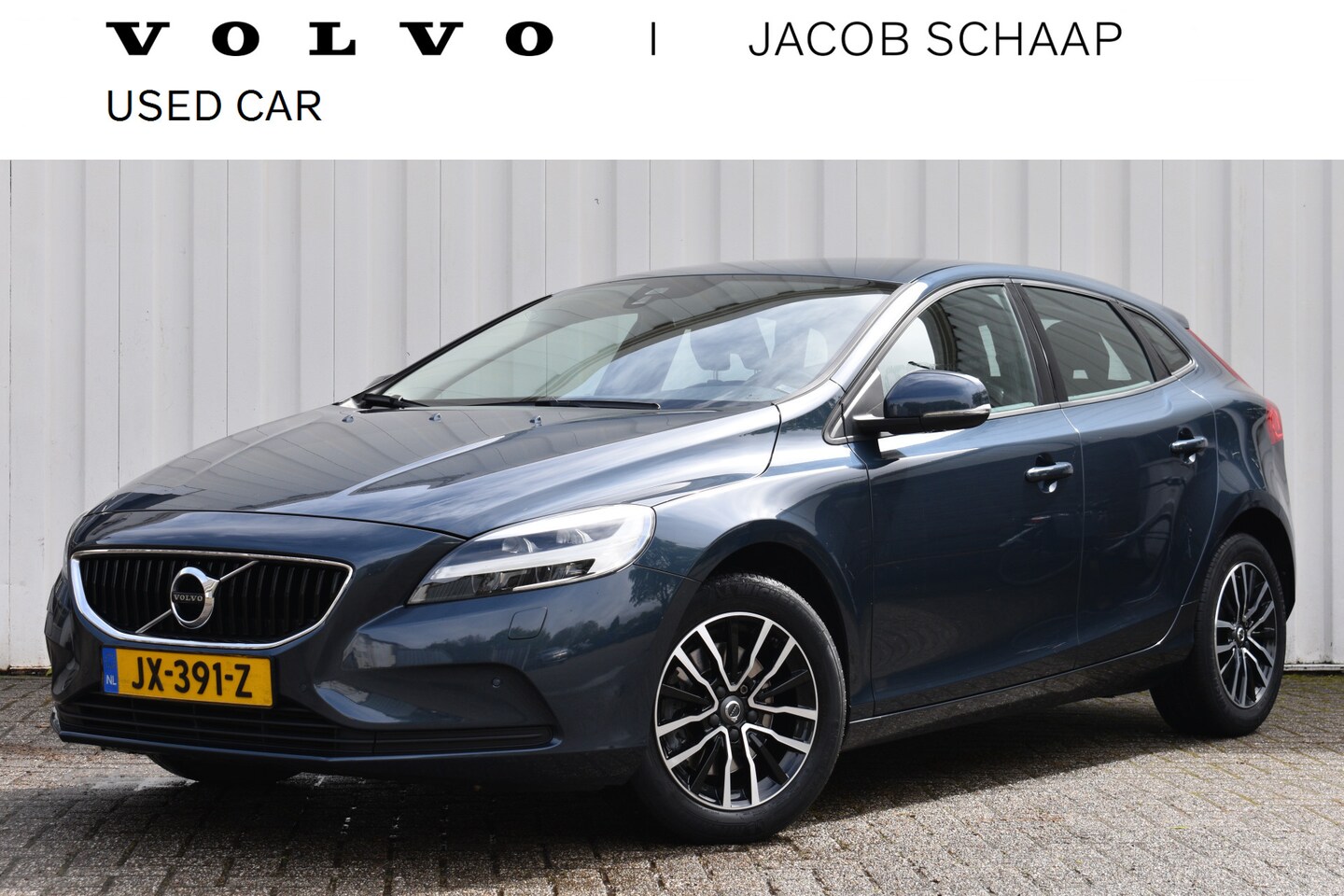 Volvo V40 - T2 Nordic+ 123PK | Stoel verwarming | Cruise Controle | Navi | Nl auto - AutoWereld.nl