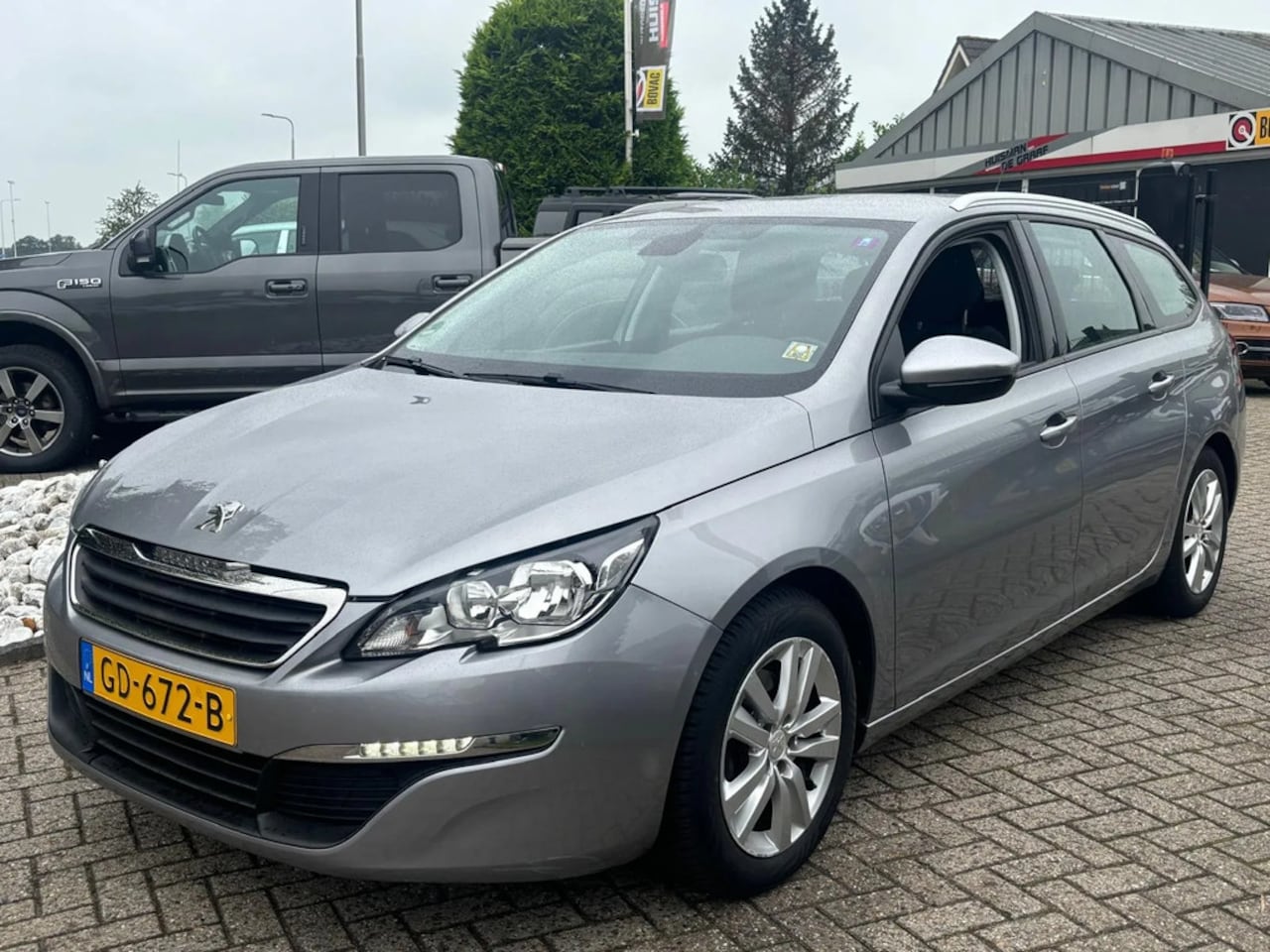 Peugeot 308 SW - 1.2 Benzine Active 2015 LED Trekhaak - AutoWereld.nl