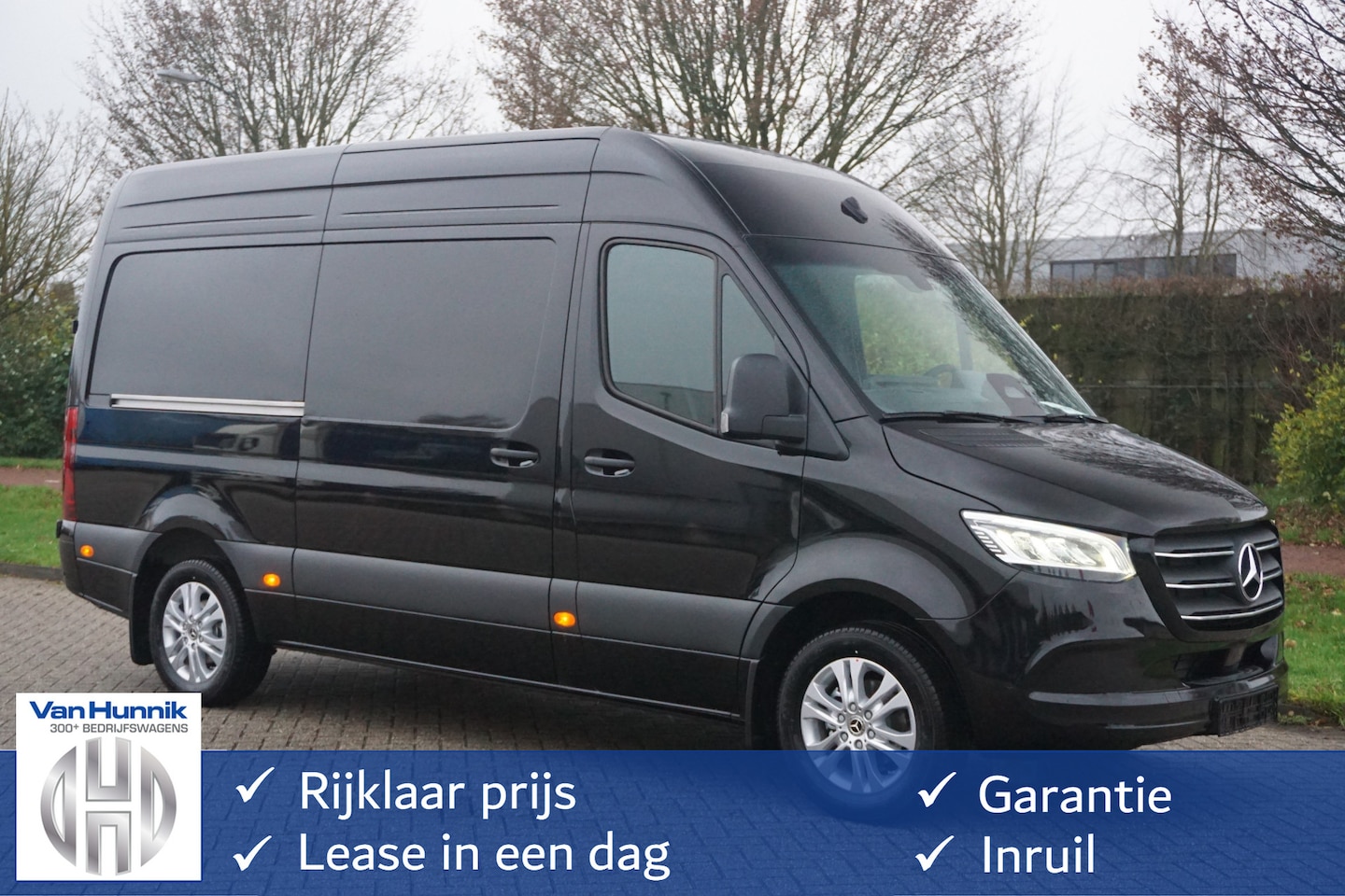 Mercedes-Benz Sprinter - 319CDI Select L2H2 10.25" Mbux, ACC, LED, 17" LM!! NR. 665 - AutoWereld.nl