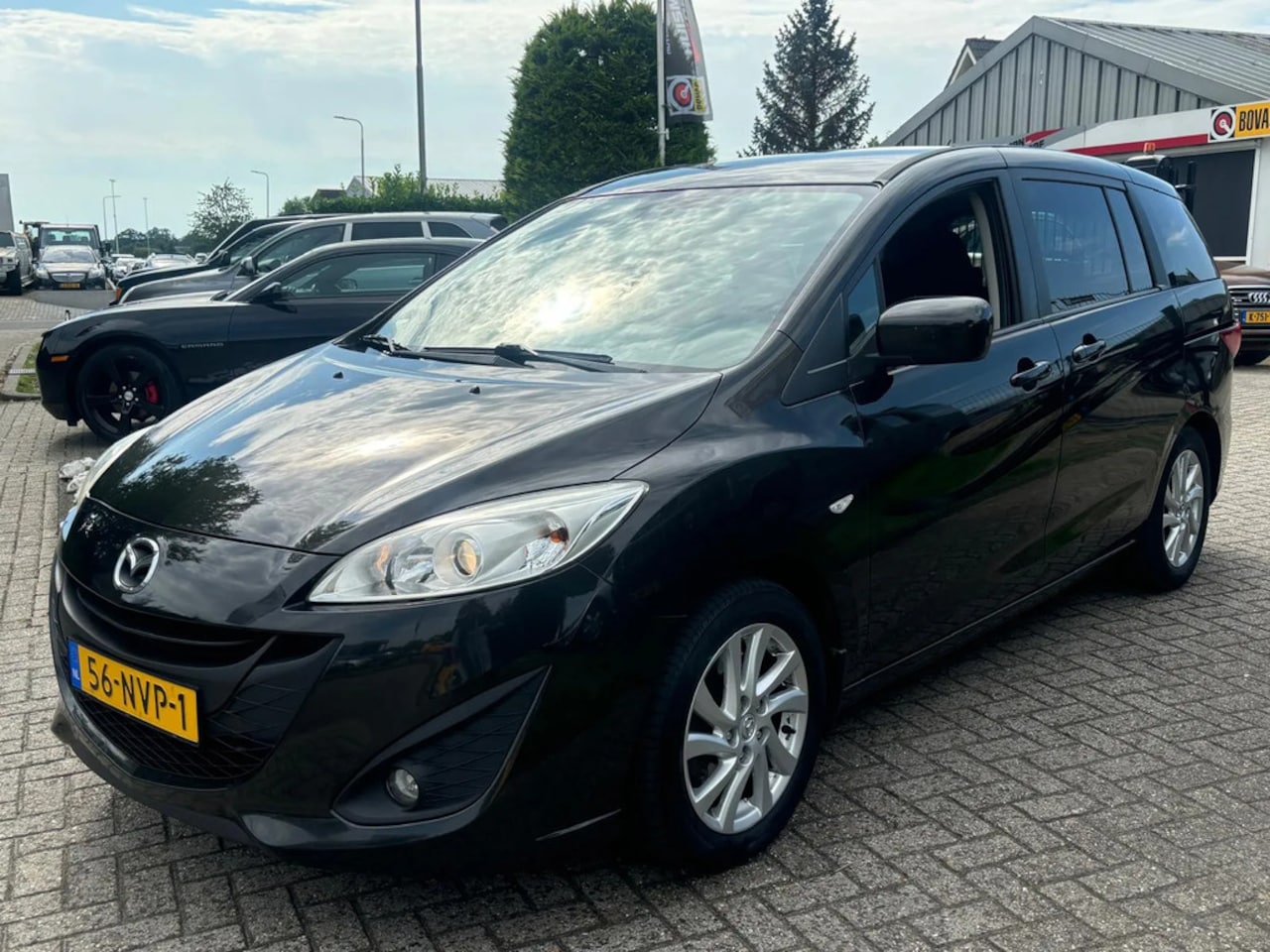 Mazda 5 - 2.0 Benzine 2010 Zwart 7-Persoons Trekhaak Facelift - AutoWereld.nl