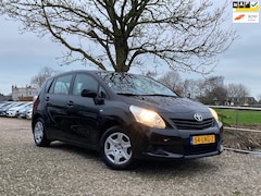 Toyota Verso - 1.6 VVT-i Comfort | Met Airco nu € 5.975,