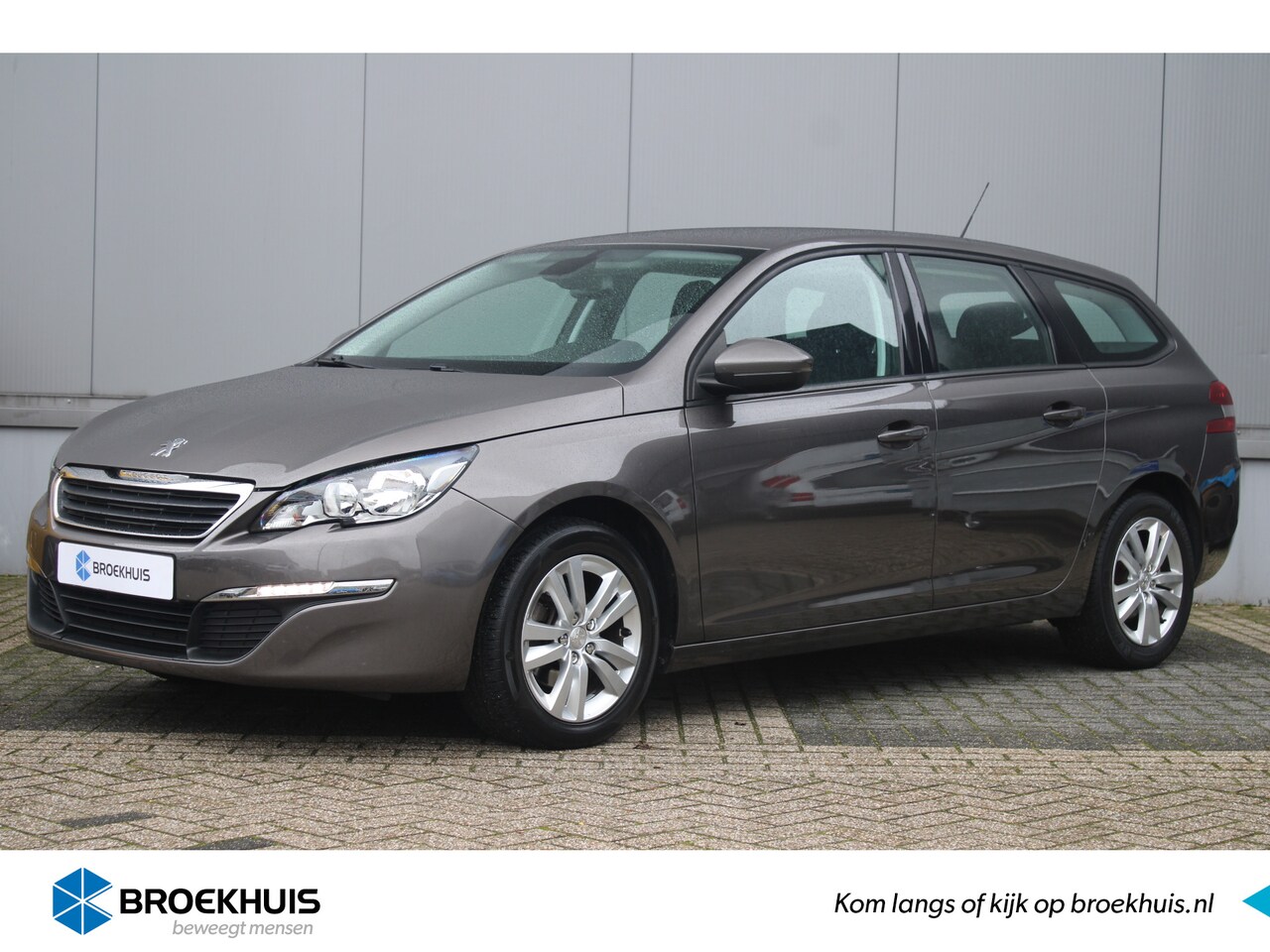 Peugeot 308 SW - 1.2 PureTech Style | PDC | NAVI | TREKHAAK | CLIMATE CONTROL | - AutoWereld.nl