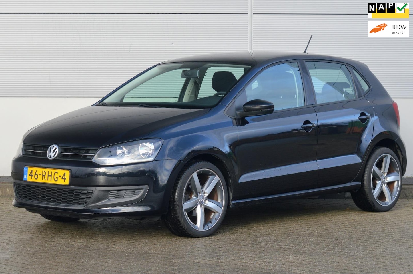 Volkswagen Polo - 1.4-16V Comfortline Automaat - AutoWereld.nl