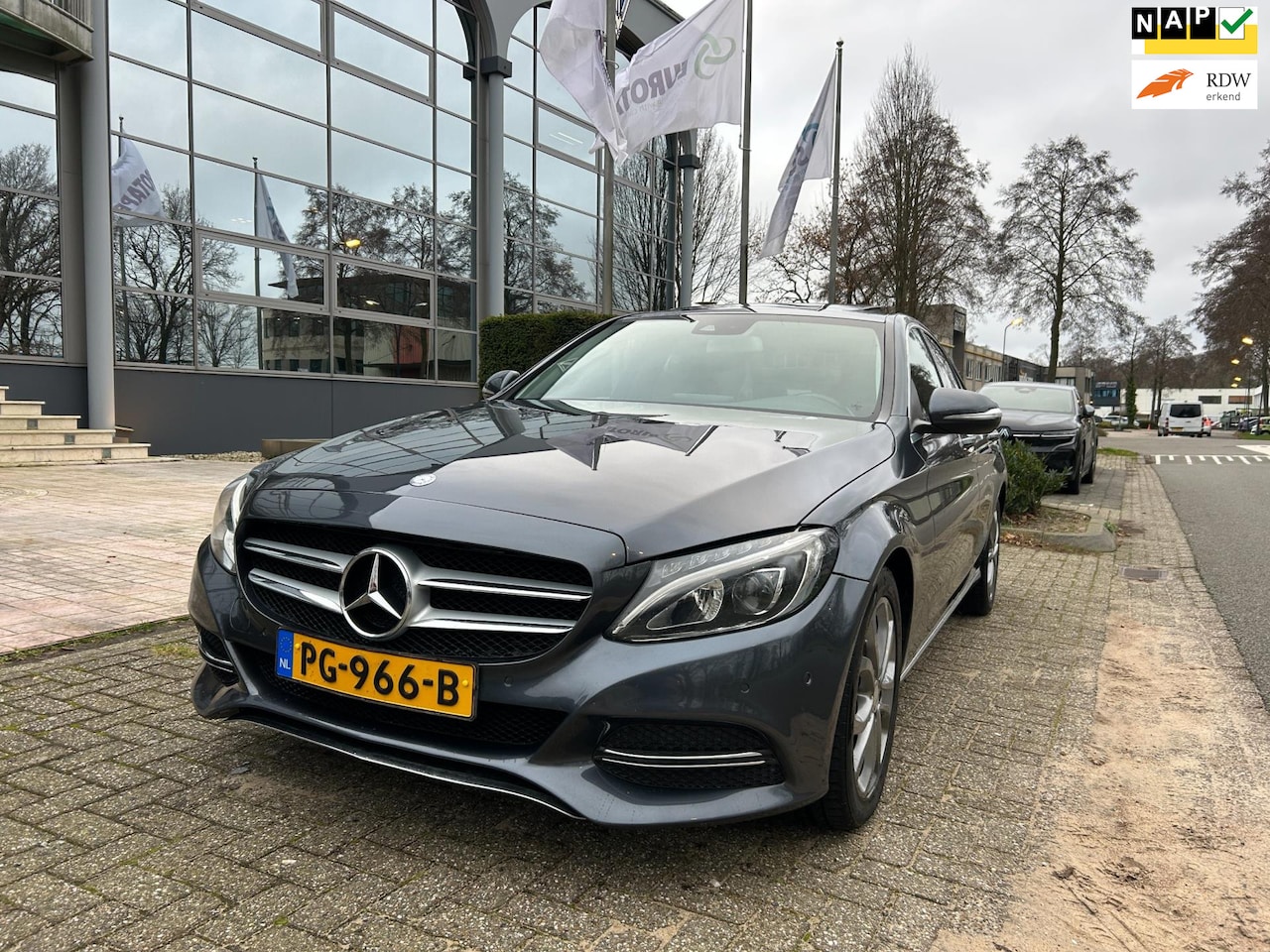 Mercedes-Benz C-klasse - 200 CDI Edition 1 aut ,schuifd.,half leder, - AutoWereld.nl